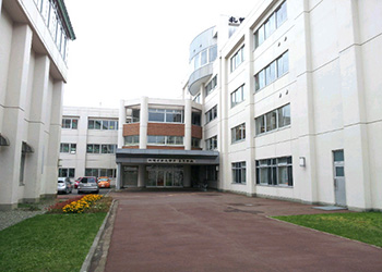 札幌日本大学中学校の外観
